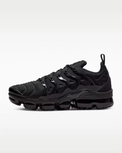  Buty Nike Air VaporMax Plus “Triple Black" (924453-004)