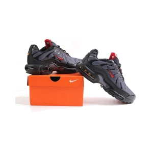Buty Nike Air Max Plus “Black Gradient Red” (CI2299-001)