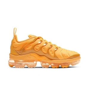 Buty Nike Air VaporMax Plus “Orange” (CW7011-800)