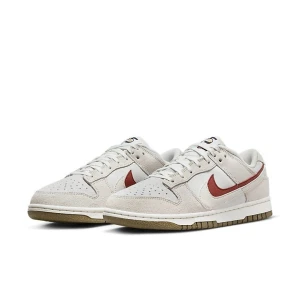 Buty Nike Dunk Low SE “Biały / czerwony” (DO9457-100)