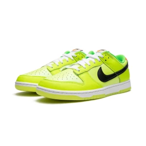 Buty Nike Dunk Low “Glow In The Dark” (FJ4610-702)