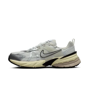 Buty Nike V2K Run “Biały / srebrny” (HJ4497-100)
