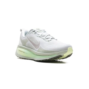 Buty Nike Vomero 18 “Light Silver Barely Volt” (HM6803-002)