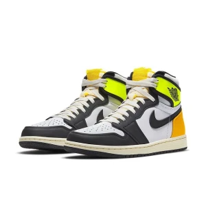 Buty Air Jordan 1 Retro High OG “Volt Gold” (555088-118)